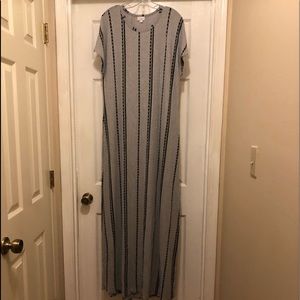 Beautiful maxi dress by LulaRoe